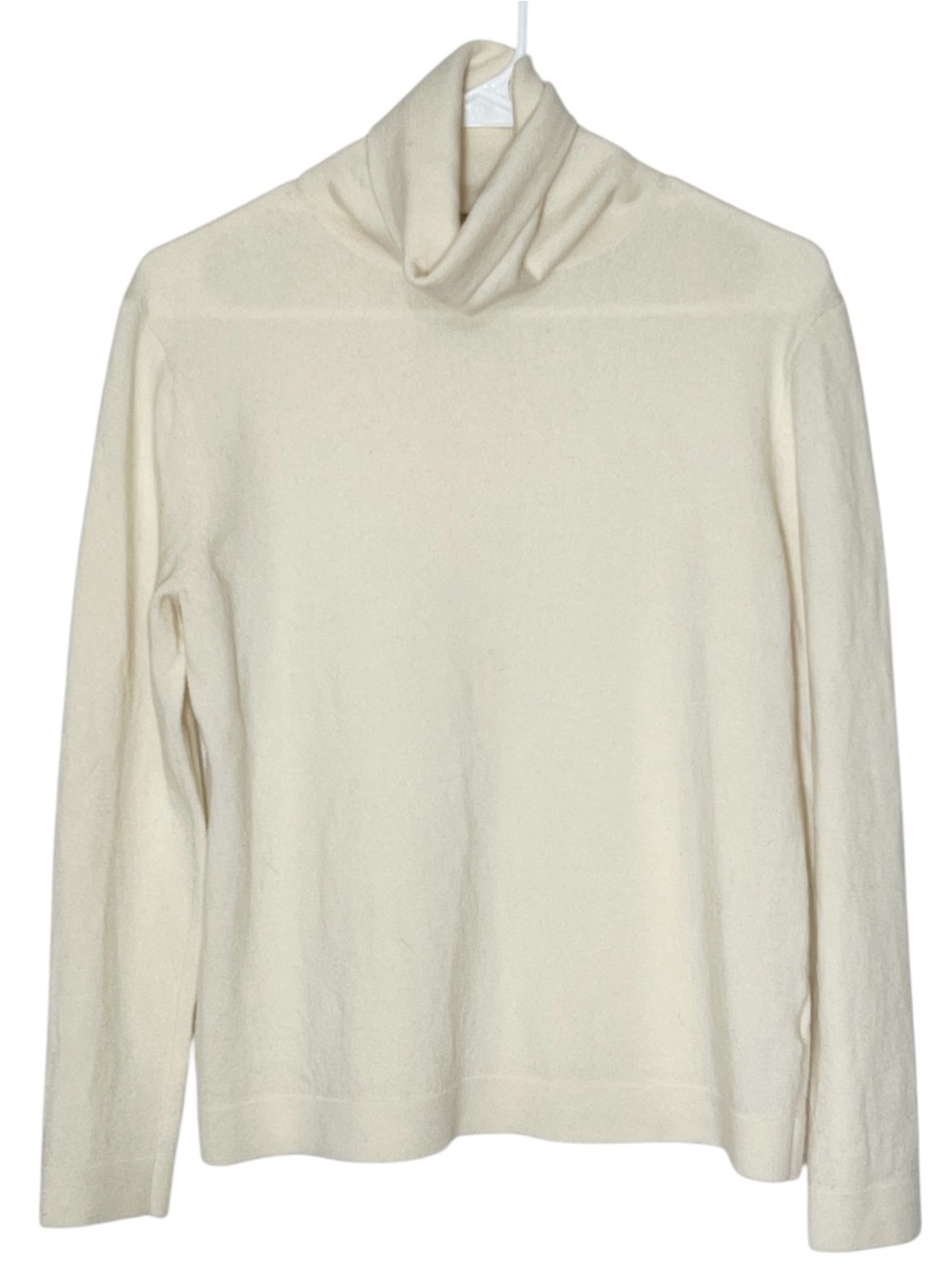 Pendleton crème 100% merino wool turtleneck long sleeve sweater size L-flaw